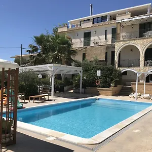 Ceni Con 2 Più Servizi In Con Piscina Casa vacanze